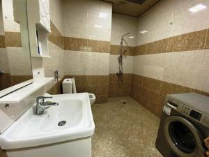 Bakı, yeni tikili 2 otaqlı, satılır, 70 m²  , Nizami rayonu