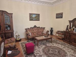 Bakı, həyət evi 7 otaqlı, satılır, 850 m² , 20 sot , Səbail rayonu, Badamdar qəs.