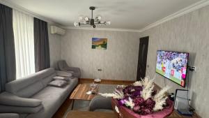 Bakı, köhnə tikili 2 otaqlı, satılır, 50 m²  , Yasamal rayonu