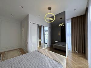 Bakı, həyət evi 5 otaqlı, satılır, 360 m² , 8 sot , Xəzər rayonu, Şüvəlan