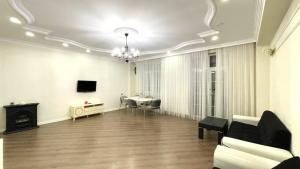 Bakı, yeni tikili 3 otaqlı, satılır, 145 m²  , Nərimanov rayonu
