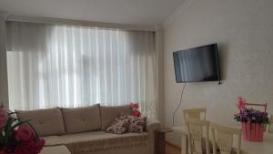 Sumqayıt, yeni tikili 2 otaqlı, günlük kirayə, 70 m²  