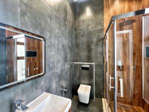 Bakı, həyət evi 5 otaqlı, satılır, 260 m² , 6 sot , Xəzər rayonu, Mərdəkan