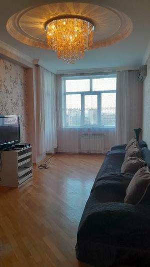 Bakı, yeni tikili 3 otaqlı, kirayə, 95 m²  , Xətai rayonu