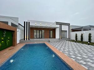 Bakı, həyət evi 4 otaqlı, satılır, 150 m² , 3.5 sot , Xəzər rayonu, Şüvəlan