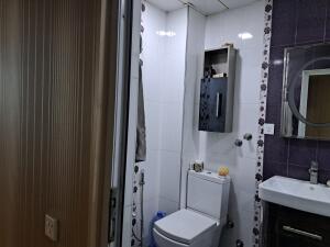 Bakı, köhnə tikili 3 otaqlı, satılır, 85 m²  , Nizami rayonu, 8-ci kilometr