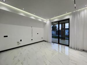 Bakı, həyət evi 5 otaqlı, satılır, 250 m² , 7.2 sot , Xəzər rayonu, Mərdəkan