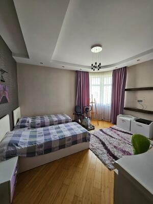 Bakı, yeni tikili 3 otaqlı, satılır, 136 m²  , Nəsimi rayonu