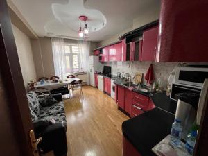 Bakı, yeni tikili 4 otaqlı, satılır, 185 m²  , Yasamal rayonu