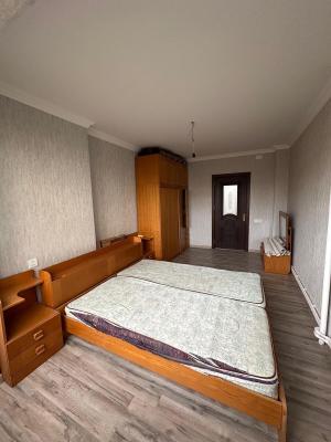 Bakı, köhnə tikili 3 otaqlı, satılır, 75 m²  , Suraxanı rayonu, Yeni Günəşli qəs.
