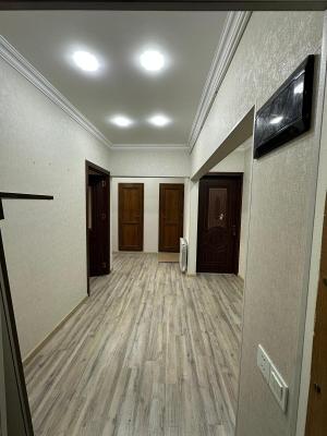 Bakı, köhnə tikili 3 otaqlı, satılır, 75 m²  , Suraxanı rayonu, Yeni Günəşli qəs.