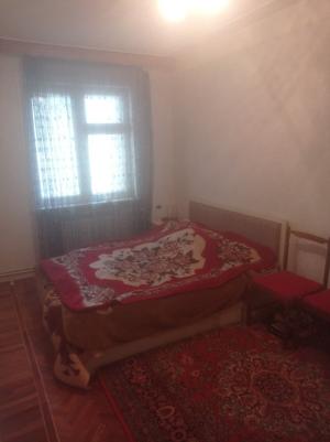 Bakı, köhnə tikili 4 otaqlı, satılır, 100 m²  , Yasamal rayonu