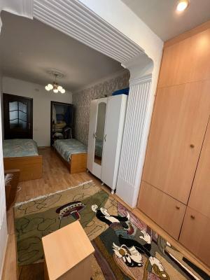 Bakı, köhnə tikili 3 otaqlı, satılır, 125 m²  , Sabunçu rayonu, Bakıxanov qəs.