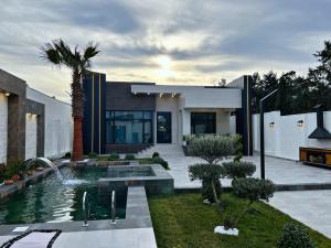 Bakı, həyət evi 5 otaqlı, satılır, 240 m² , 10 sot , Xəzər rayonu, Mərdəkan
