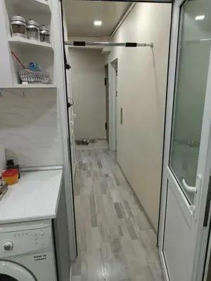 Bakı, köhnə tikili 2 otaqlı, satılır, 60 m²  , Binəqədi rayonu, 8-ci mikrorayon