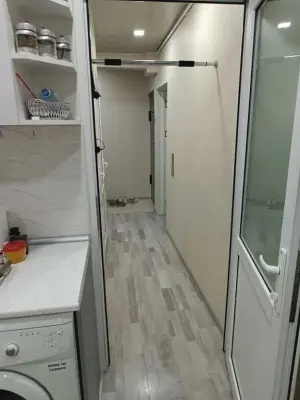 2 otaqlı köhnə tikili, satılır, 60 m², Bakı, Binəqədi rayonu, 8-ci mikrorayon