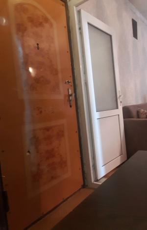 Bakı, köhnə tikili 1 otaqlı, satılır, 50 m²  , Nəsimi rayonu, 5-ci mikrorayon