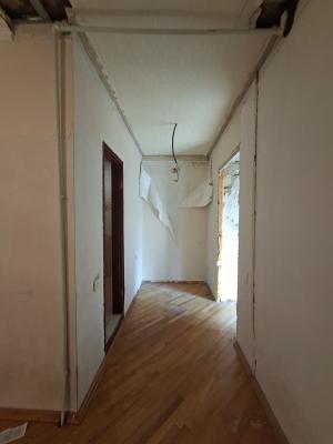 Bakı, köhnə tikili 3 otaqlı, satılır, 80 m²  , Yasamal rayonu