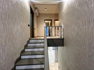 Bakı, həyət evi 5 otaqlı, satılır, 250 m² , 5 sot , Xəzər rayonu, Şüvəlan
