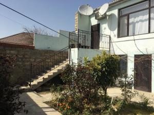 Bakı, həyət evi 5 otaqlı, satılır, 140 m² , 2.6 sot , Suraxanı rayonu, Əmircan qəs.