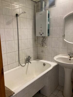 Bakı, köhnə tikili 2 otaqlı, kirayə, 55 m²  , Nizami rayonu, 8-ci kilometr