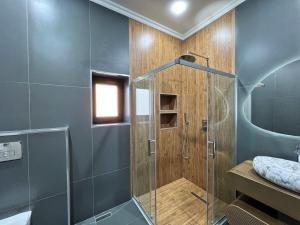 Bakı, həyət evi 5 otaqlı, satılır, 280 m² , 7 sot , Xəzər rayonu, Mərdəkan