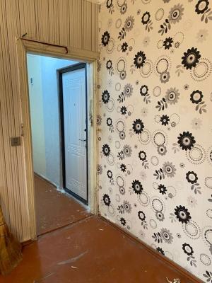 Bakı, köhnə tikili 2 otaqlı, satılır, 32 m²  , Binəqədi rayonu, 7-ci mikrorayon