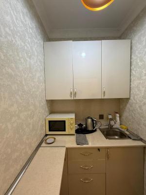 Bakı, ofis 5 otaqlı, satılır, 80 m²  , Nərimanov rayonu