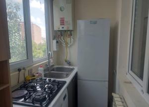 Bakı, köhnə tikili 3 otaqlı, kirayə, 60 m²  , Binəqədi rayonu, 9-cu mikrorayon