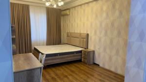 Bakı, yeni tikili 2 otaqlı, kirayə, 90 m²  , Yasamal rayonu, Yeni Yasamal qəs.