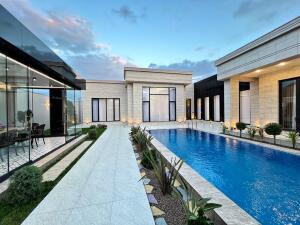Bakı, həyət evi 5 otaqlı, satılır, 220 m² , 6.5 sot , Xəzər rayonu, Şüvəlan