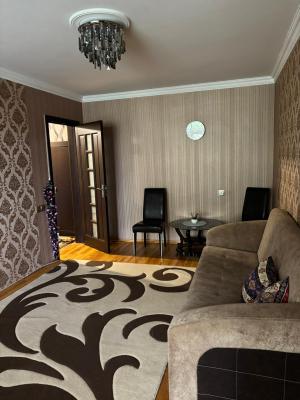 Sumqayıt, köhnə tikili 2 otaqlı, satılır, 50 m²  , Sumqayıt şəh.