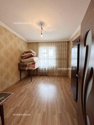 Bakı, köhnə tikili 3 otaqlı, satılır, 80 m²  , Nizami rayonu, 8-ci kilometr