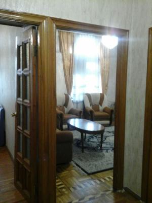 Bakı, köhnə tikili 2 otaqlı, satılır, 65 m²  , Yasamal rayonu, Yasamal qəs.