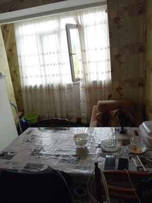 Bakı, köhnə tikili 2 otaqlı, satılır, 65 m²  , Suraxanı rayonu, Qaraçuxur qəs.