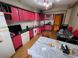 Bakı, yeni tikili 4 otaqlı, satılır, 185 m²  , Yasamal rayonu