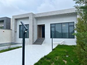 Bakı, həyət evi 5 otaqlı, satılır, 220 m² , 4.5 sot , Xəzər rayonu, Mərdəkan