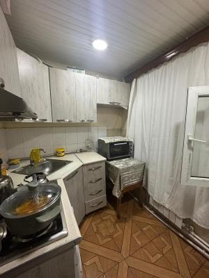 Xırdalan, köhnə tikili 2 otaqlı, satılır, 60 m²  