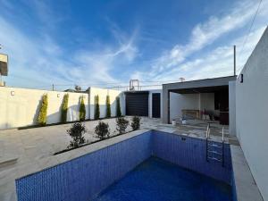 Bakı, həyət evi 4 otaqlı, satılır, 140 m² , 3 sot , Xəzər rayonu, Şüvəlan