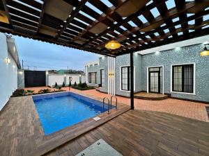 Bakı, bağ/həyət evi 5 otaqlı, satılır, 200 m² , 4 sot , Xəzər rayonu, Şüvəlan