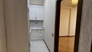 Bakı, yeni tikili 1 otaqlı, satılır, 45 m²  , Nəsimi rayonu, 5-ci mikrorayon