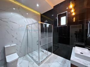 Bakı, həyət evi 5 otaqlı, satılır, 250 m² , 7 sot , Xəzər rayonu, Mərdəkan