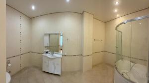 Bakı, ofis 7 otaqlı, kirayə, 380 m²  , Yasamal rayonu, Yasamal qəs.