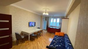 Bakı, yeni tikili 3 otaqlı, satılır, 105 m²  , Binəqədi rayonu