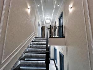 Bakı, həyət evi 5 otaqlı, satılır, 350 m² , 8 sot , Xəzər rayonu, Şüvəlan