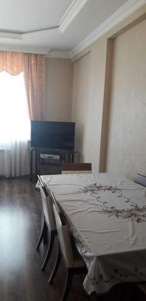 Bakı, yeni tikili 2 otaqlı, günlük kirayə, 85 m²  , Xətai rayonu, Əhmədli