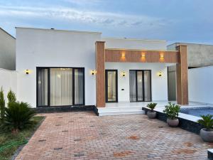 Bakı, həyət evi 4 otaqlı, satılır, 150 m² , 3.2 sot , Xəzər rayonu, Şüvəlan