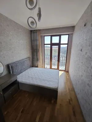 2 комната новостройка, арендовать, 70 m², Бакы, Низами рајону, 8-ҹи километр