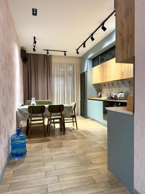 Bakı, yeni tikili 3 otaqlı, satılır, 141 m²  , Binəqədi rayonu, 7-ci mikrorayon
