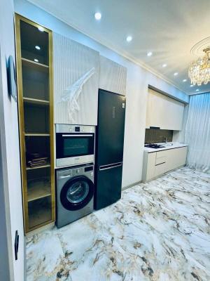 Bakı, yeni tikili 4 otaqlı, kirayə, 156 m²  , Yasamal rayonu